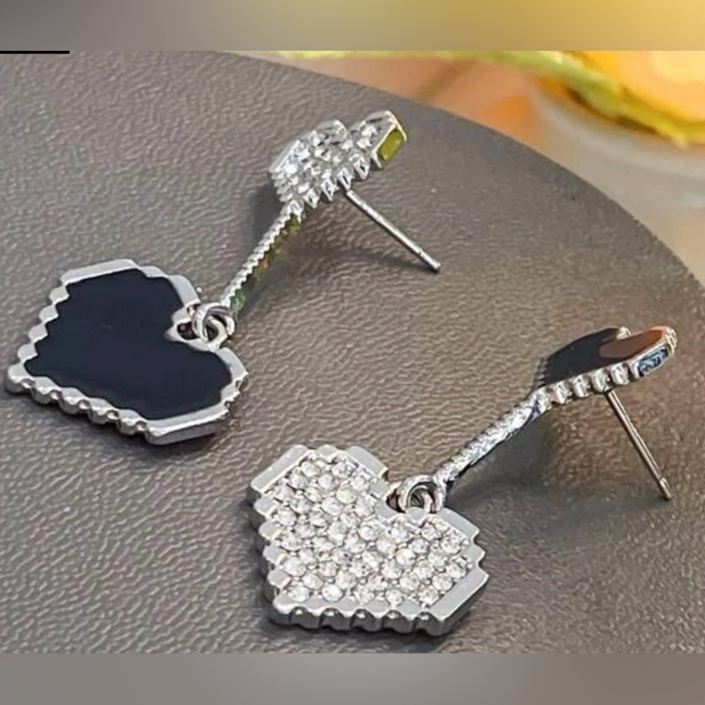 Heart drop earrings